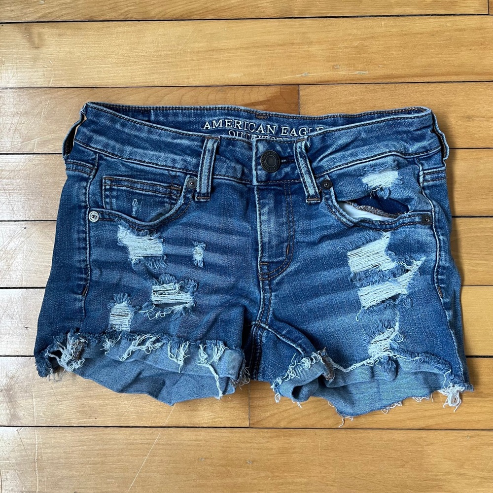 American Eagle Super Low Shortie Distressed Denim Shorts Blue Women Size 2 Y2K